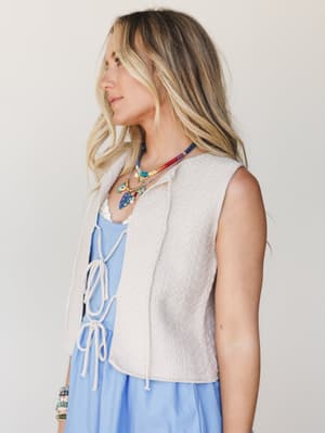 Tied In A Bow Vest - Bone L / Bone