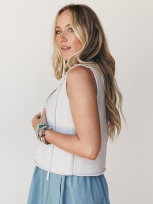 Tied In A Bow Vest - Sand Beige L / Sand Beige