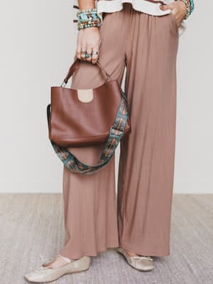 Easy Out Purse: undefined