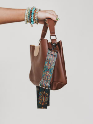 Easy Out Purse - Camel OS / Camel