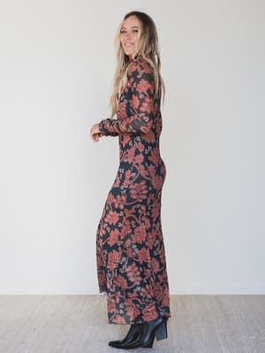 Morning Spice Floral Maxi Dress - Charcoal L / Charcoal