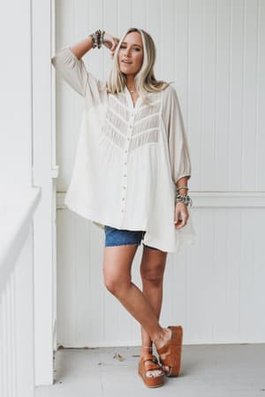 Divided Lines Button Down Tunic: undefined