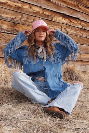 jackson-hole-button-down-jacket-denim/Denim