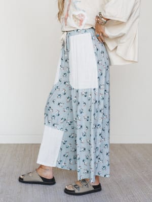 Ocean Flower Pants - Water Blue Ivory L / Water Blue Ivory