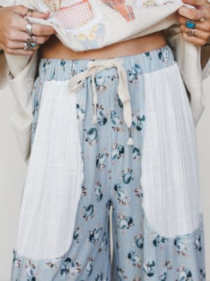 Ocean Flower Pants - Water Blue Ivory L / Water Blue Ivory