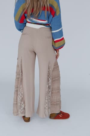 sequoia-lace-wide-leg-pants-latte/Latte