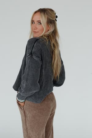 boheme-button-up-sweater-black/Black