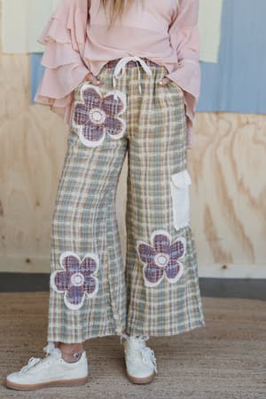 flower-power-patchwork-plaid-pants-olive/Olive