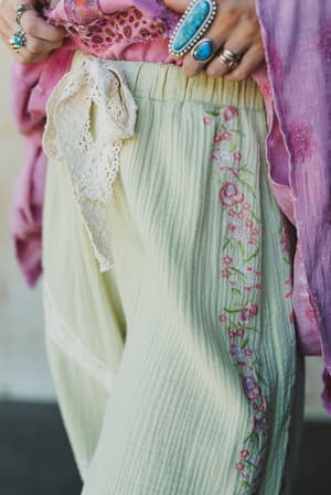 floral-drift-embroidered-pants-sage/Green