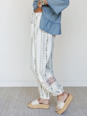 Calm Waves Pants - Natural Floral L / Natural Floral