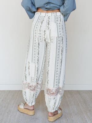 Calm Waves Pants - Natural Floral L / Natural Floral