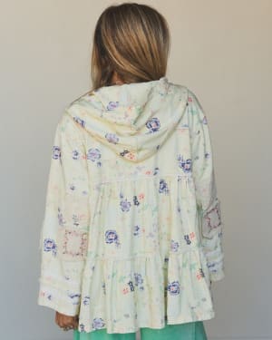 Sweet Energy Shacket - Cream Floral L / Cream Floral