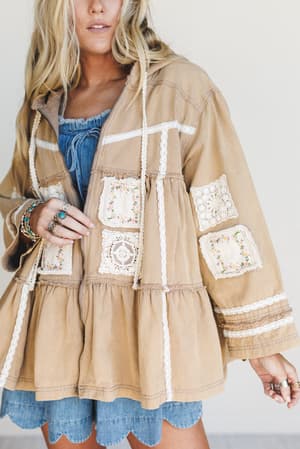 sweet-energy-shacket-mocha/Mocha