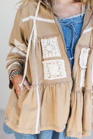 sweet-energy-shacket-mocha/Mocha