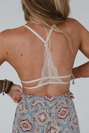 bellini-triangle-lace-bralette-nude/Nude