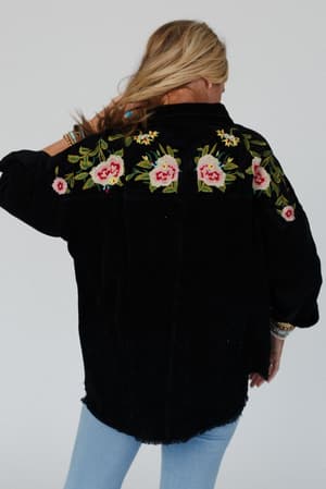 gardener-embroidered-button-down-top-black/Black