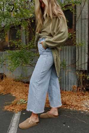 simply-you-wide-leg-jeans-washed-denim/Washed Denim