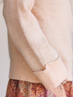 soft-story-sweater-peach/Peach
