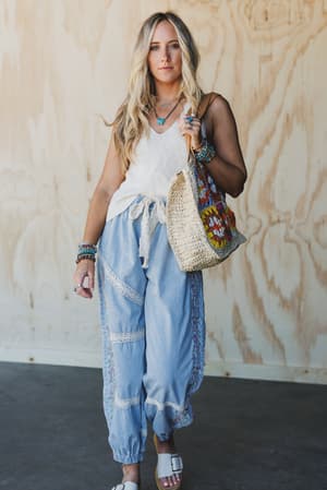floral-drift-embroidered-pants-light-denim/Blue