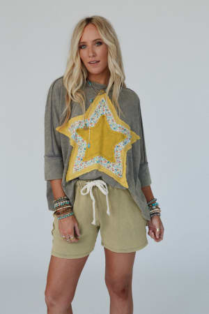 floral-starburst-top-ash/Ash