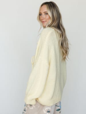 Ray Of Sunshine Sweater - Yellow L / Yellow