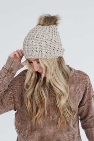 aspen-waffle-knit-faux-fur-beanie-mocha/Mocha