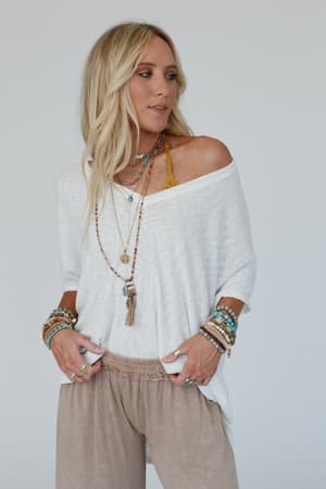 warm-nights-v-neck-top-ivory/Ivory