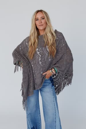 sea-beyond-lace-poncho-gray/Gray