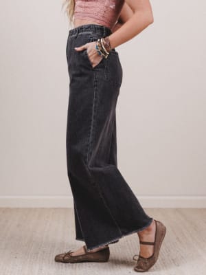 simply-you-wide-leg-jeans-washed-black/Washed Black