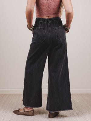 simply-you-wide-leg-jeans-washed-black/Washed Black