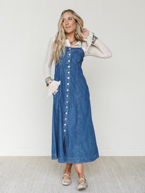 small-town-girl-medium-wash/Medium Wash