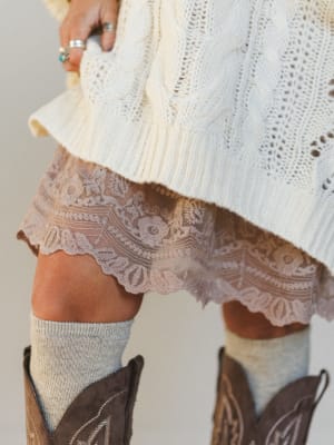 prima-lace-hem-slip-mocha/Mocha