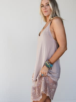 prima-lace-hem-slip-mocha/Mocha