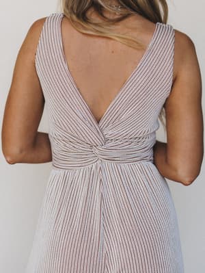 The Nest Alanis Textured Jumpsuit - Taupe M / Taupe