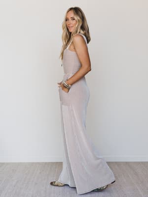 The Nest Alanis Textured Jumpsuit - Taupe M / Taupe
