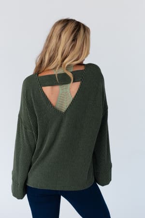 love-it-v-neckline-textured-top-olive/Olive