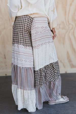 jane-tiered-pants-natural/Natural