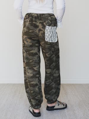 Nora Patchwork Camo Pants - Olive Camo L / Olive Camo