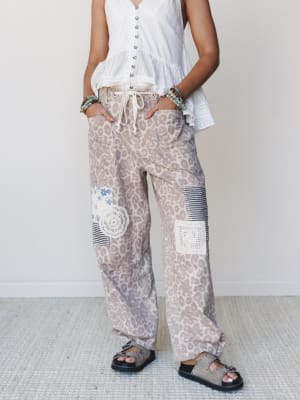 Wild Ways Pants - Leopard Multi S / Leopard Multi
