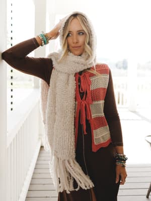 cozy-in-the-cold-scarf-ecru/Ecru