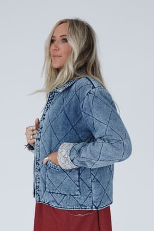 echo-canyon-quilted-jacket-medium-denim/Medium Denim