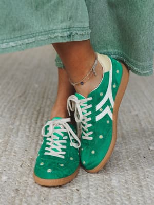 Xena Sneaker - Green 6.5 / Green
