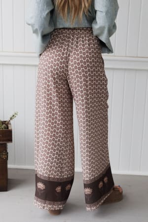 the-nest-true-wanderer-pants-light-taupe/Taupe
