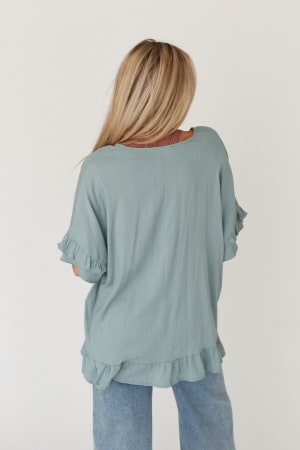 let-me-be-ruffled-top-beach-glass/Beach Glass