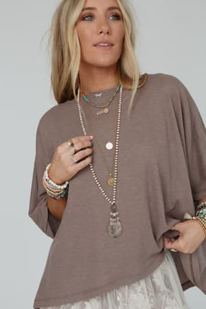 gizelle-necklace-blush/Blush