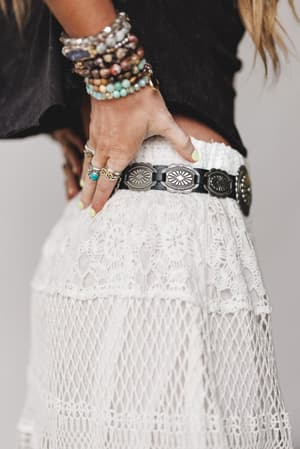 austin-turquoise-concho-belt-black/Black