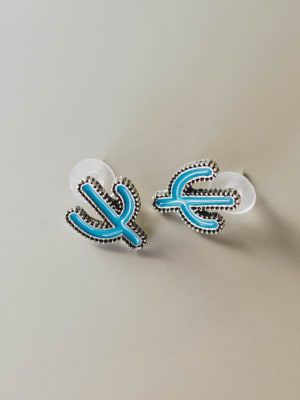 Ranch Life Stud Earrings - Sliver OS / Sliver