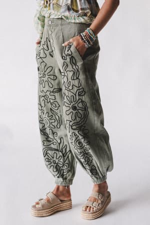sweet-on-you-embroidered-pants-green/Green