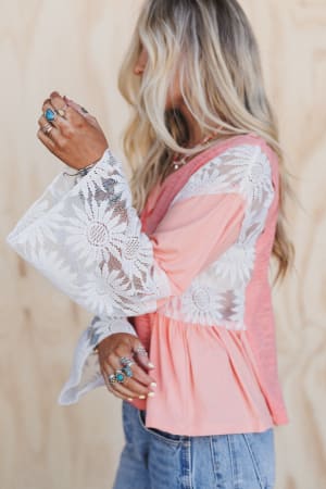 soft-bloom-lace-flare-top-coral/Orange