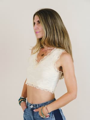 Lace Trim Cropped Cami - Vanilla L / Vanilla